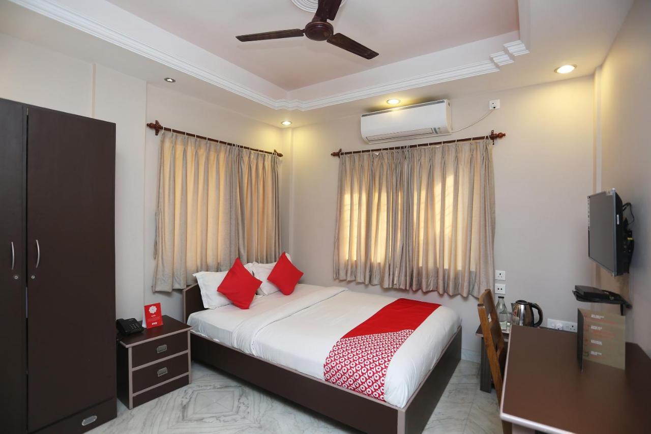 Oyo 19855 B S Guest House Jādabpur エクステリア 写真